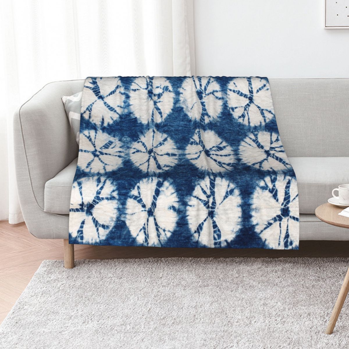 Shibori Tie Dye - 絞り染め模様、藍染め、タイダイ柄のブランケット、ヘアアクセサリー、高級ブランド、キルト、柔らかい素材、夏用のベッドリネン、ブランケット